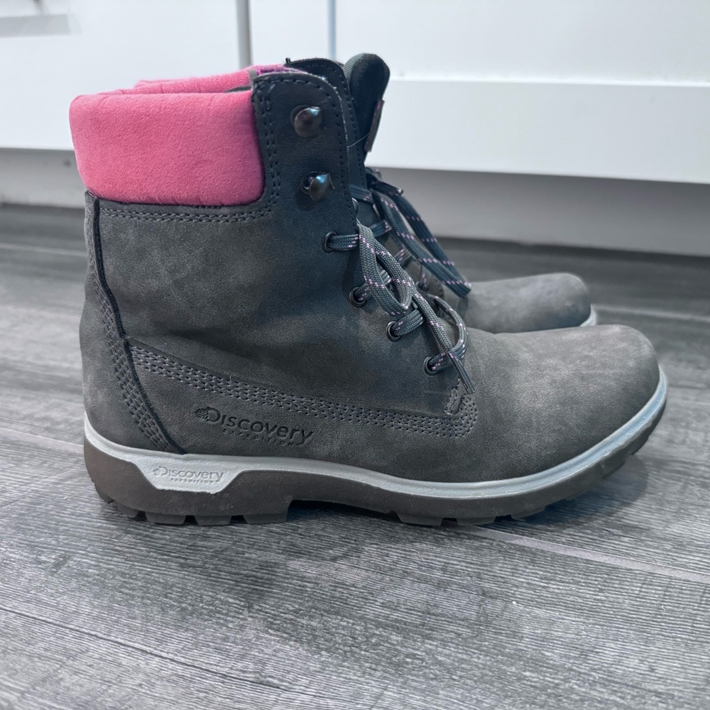 Discovery Expedition Hi-Tec‎ Hiking Boots Size 7